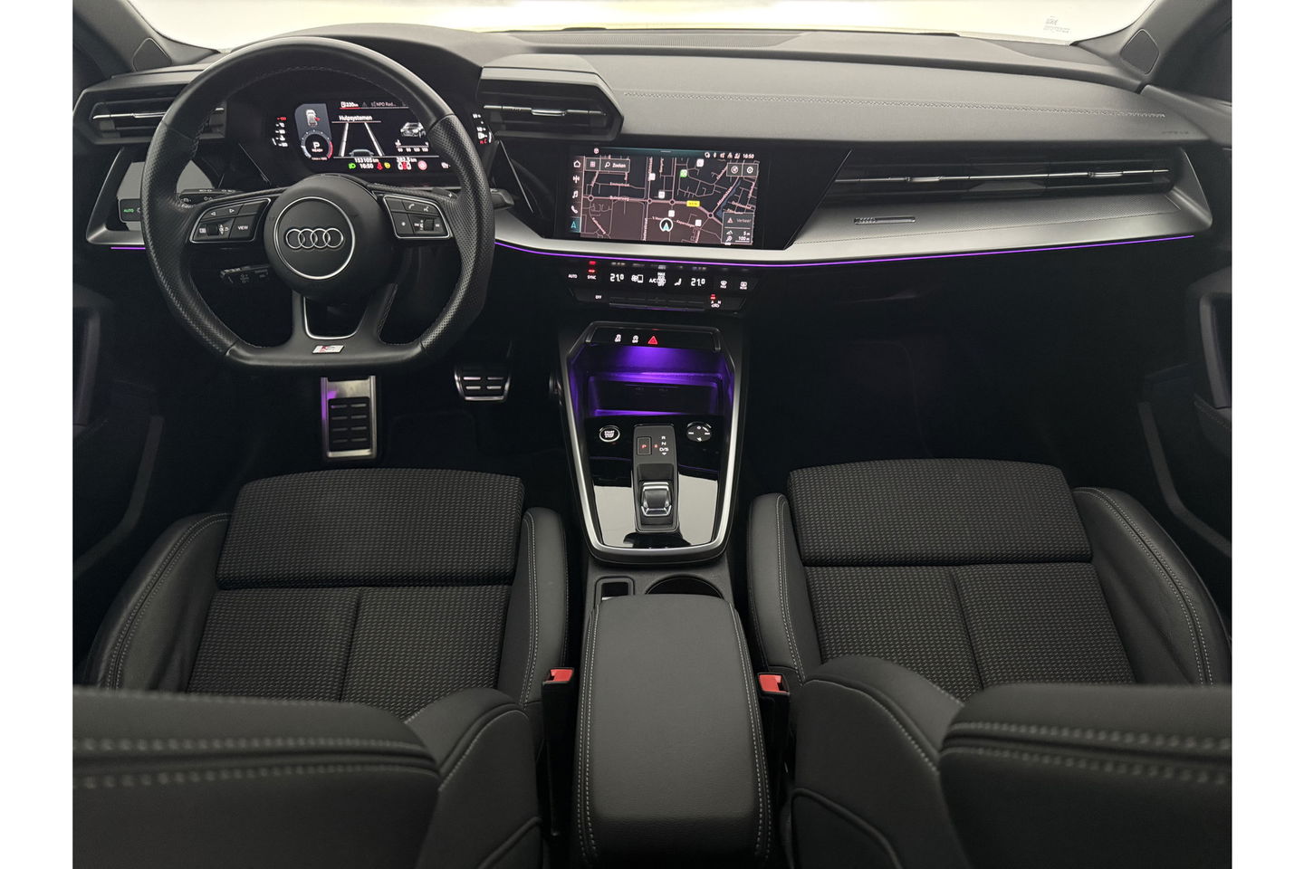 Audi A3 35 TFSI S Line 150PK LED Sfeer Carplay Virtual Clima Cruise Navi PDC 18''LMV