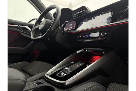 Audi A3 35 TFSI S Line 150PK LED Sfeer Carplay Virtual Clima Cruise Navi PDC 18''LMV