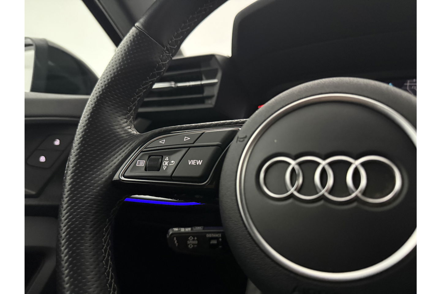Audi A3 35 TFSI S Line 150PK LED Sfeer Carplay Virtual Clima Cruise Navi PDC 18''LMV