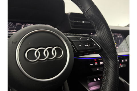 Audi A3 35 TFSI S Line 150PK LED Sfeer Carplay Virtual Clima Cruise Navi PDC 18''LMV