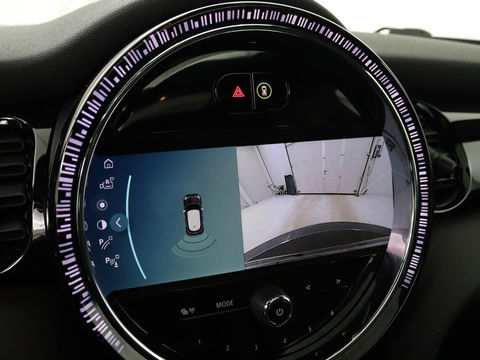 MINI Cooper S 2.0 John Cooper Works | Panoramadak | Stoelverwarming | Camera | Carplay | Full LED | Leder | Harman/Kardon | Climate control | Cruise control