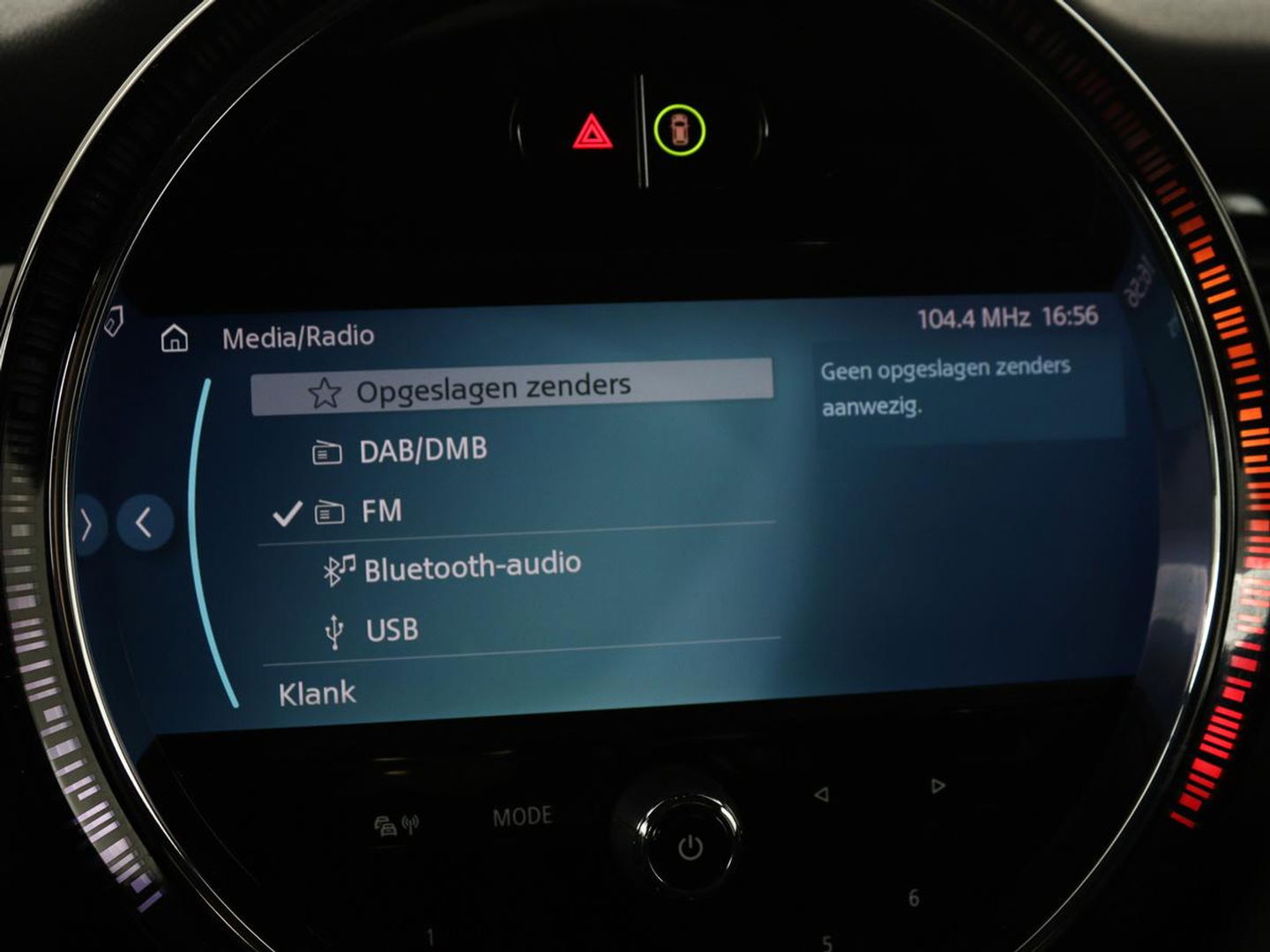 MINI Cooper S 2.0 John Cooper Works | Panoramadak | Stoelverwarming | Camera | Carplay | Full LED | Leder | Harman/Kardon | Climate control | Cruise control