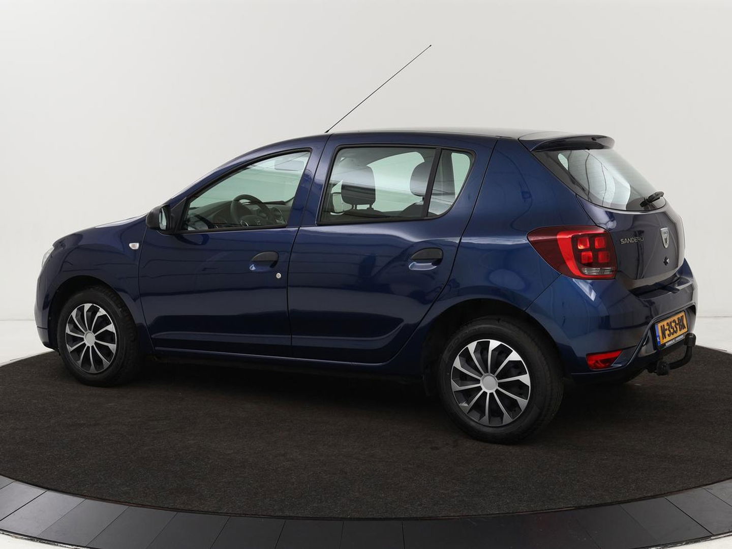 Dacia Sandero 0.9 TCe Laureate | Trekhaak | Airco | Bluetooth | Elektrische ramen | Radio/CD