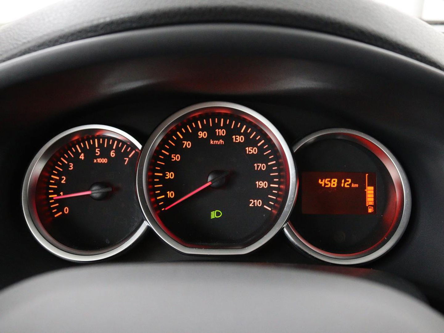 Dacia Sandero 0.9 TCe Laureate | Trekhaak | Airco | Bluetooth | Elektrische ramen | Radio/CD