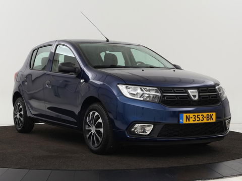 Dacia Sandero 0.9 TCe Laureate | Trekhaak | Airco | Bluetooth | Elektrische ramen | Radio/CD