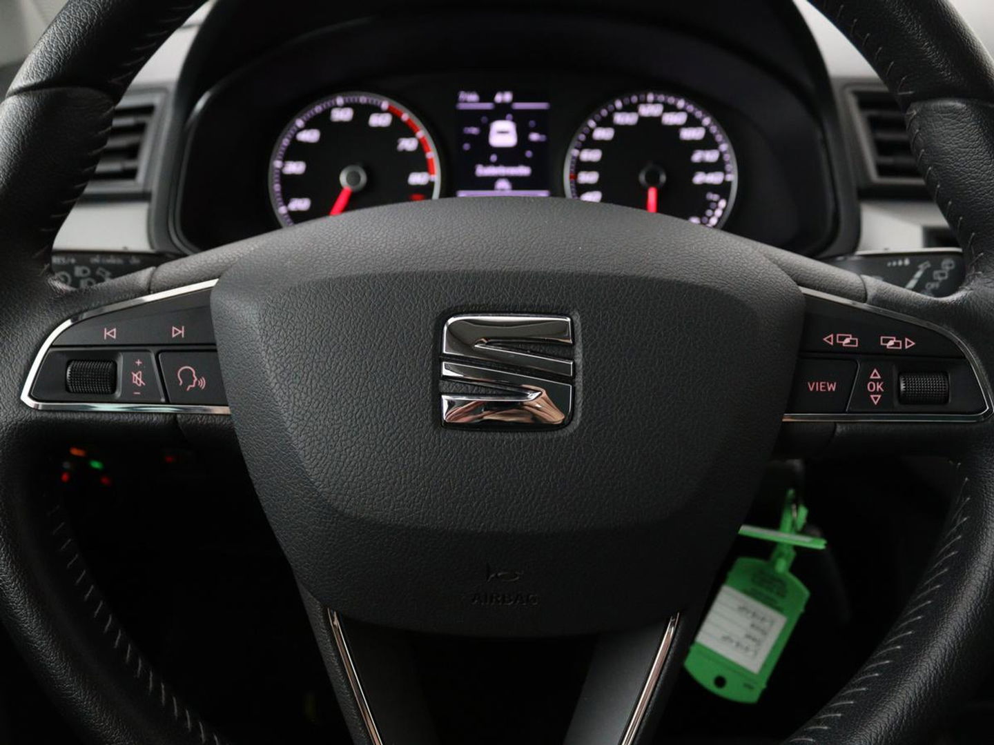 SEAT Ibiza 1.0 TSI Style Intens | Carplay | Trekhaak | Navigatie | Climate control | Camera | Cruise control | Parkeerhulp | Bluetooth