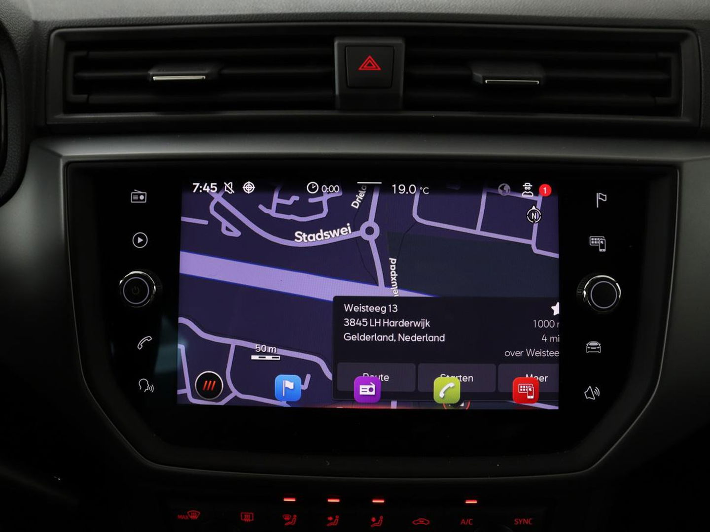 SEAT Ibiza 1.0 TSI Style Intens | Carplay | Trekhaak | Navigatie | Climate control | Camera | Cruise control | Parkeerhulp | Bluetooth