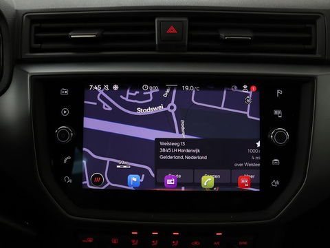 SEAT Ibiza 1.0 TSI Style Intens | Carplay | Trekhaak | Navigatie | Climate control | Camera | Cruise control | Parkeerhulp | Bluetooth