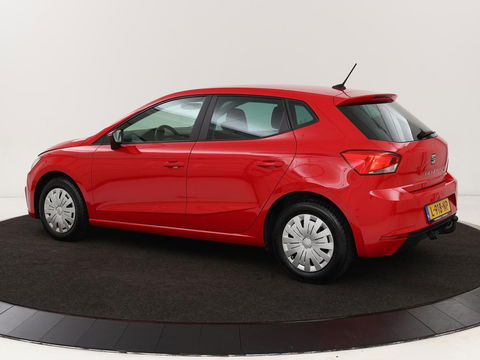 SEAT Ibiza 1.0 TSI Style Intens | Carplay | Trekhaak | Navigatie | Climate control | Camera | Cruise control | Parkeerhulp | Bluetooth