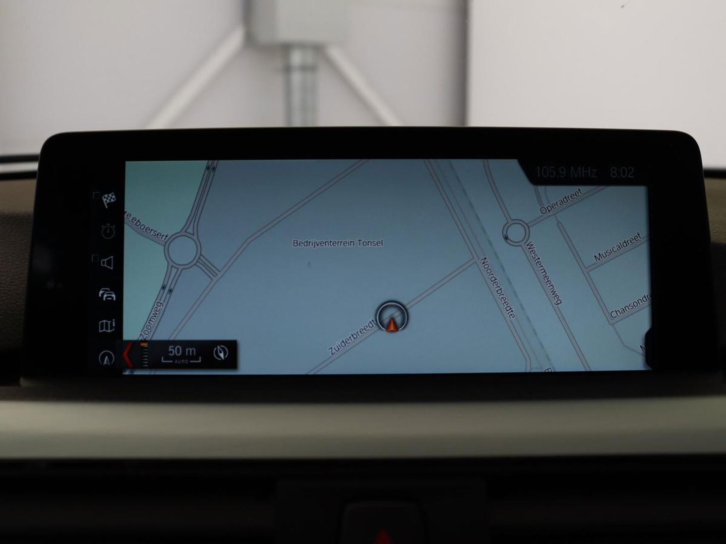 BMW 3-serie 320i M Sport | Sportstoelen | Alcantara | Full LED | Navigatie | Climate control | Bluetooth | Parkeerhulp | Cruise control