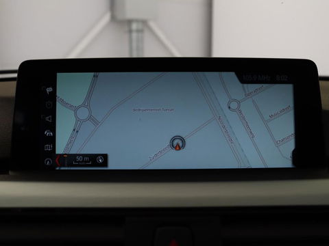BMW 3-serie 320i M Sport | Sportstoelen | Alcantara | Full LED | Navigatie | Climate control | Bluetooth | Parkeerhulp | Cruise control