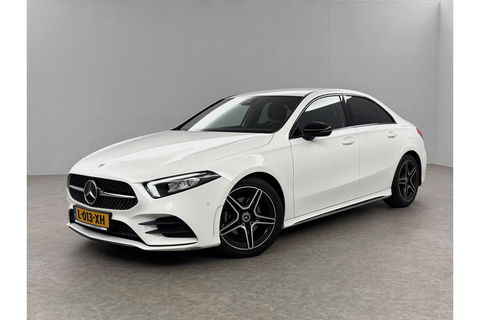 Mercedes-Benz A-Klasse 180 AMG Pano Sfeer Virtual Camera LED Clima Cruise Navi PDC 18''LMV