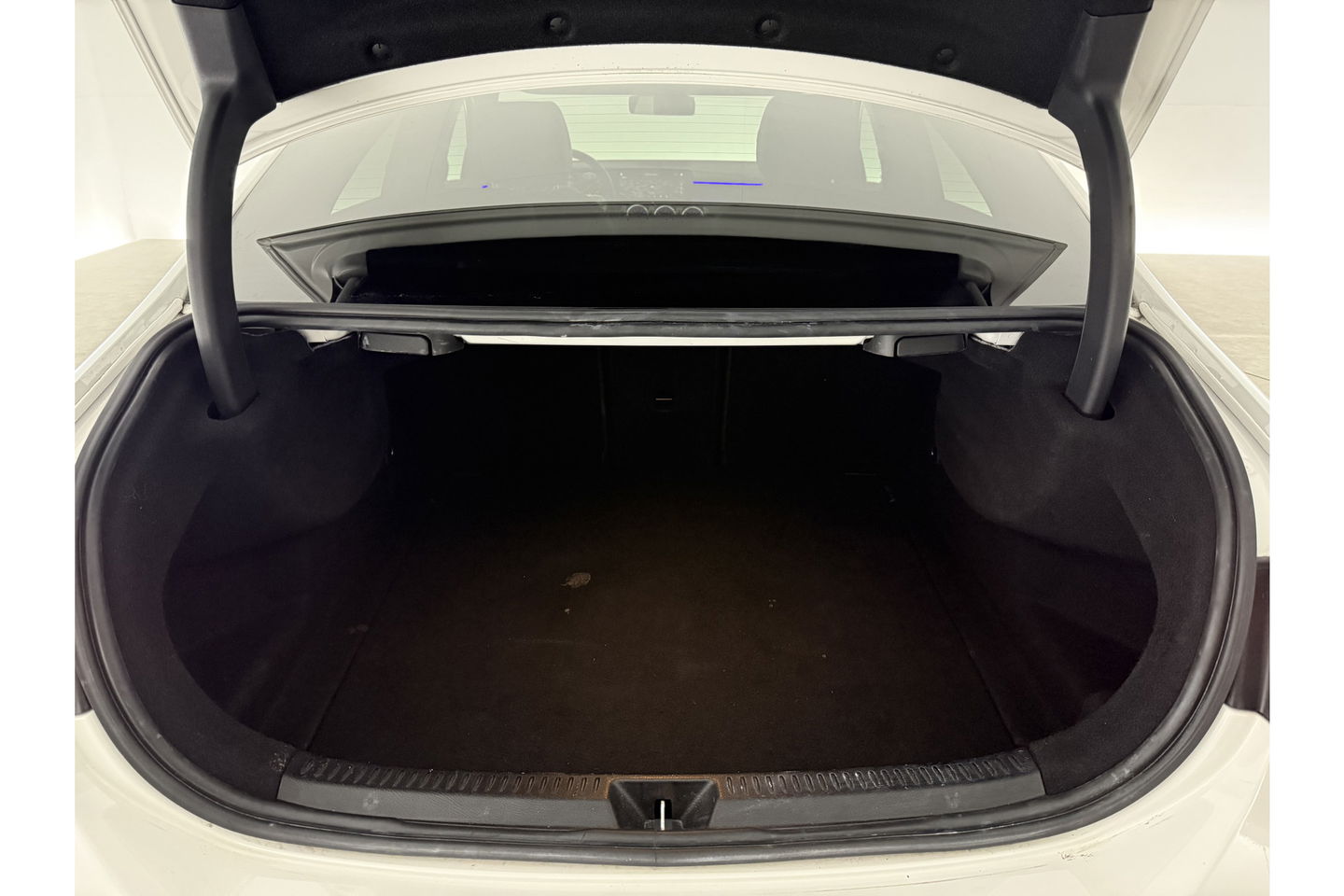 Mercedes-Benz A-Klasse 180 AMG Pano Sfeer Virtual Camera LED Clima Cruise Navi PDC 18''LMV
