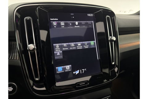 Volvo XC40 1.5 Twin Engine R-Design 262PK Pano Trekhaak LED Harman/Kardon Virtual Clima Cruise Camera Carplay PDC Navi 20"LMV