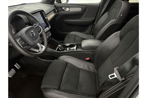 Volvo XC40 1.5 Twin Engine R-Design 262PK Pano Trekhaak LED Harman/Kardon Virtual Clima Cruise Camera Carplay PDC Navi 20"LMV