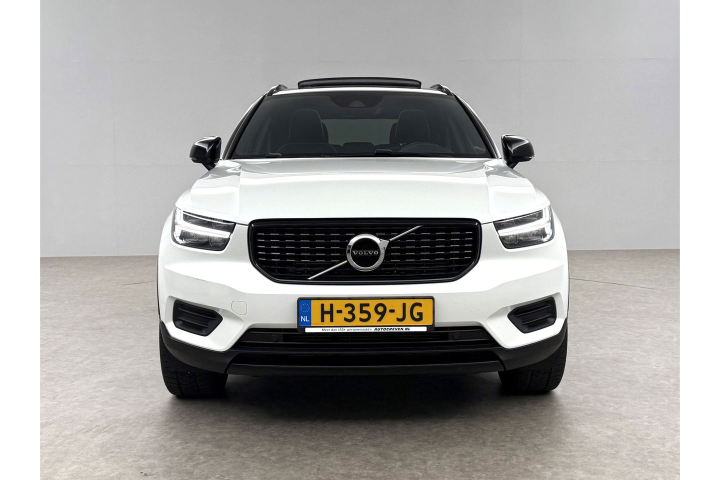 Volvo XC40 1.5 Twin Engine R-Design 262PK Pano Trekhaak LED Harman/Kardon Virtual Clima Cruise Camera Carplay PDC Navi 20"LMV