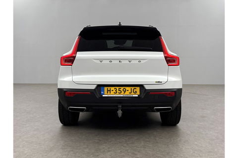 Volvo XC40 1.5 Twin Engine R-Design 262PK Pano Trekhaak LED Harman/Kardon Virtual Clima Cruise Camera Carplay PDC Navi 20"LMV