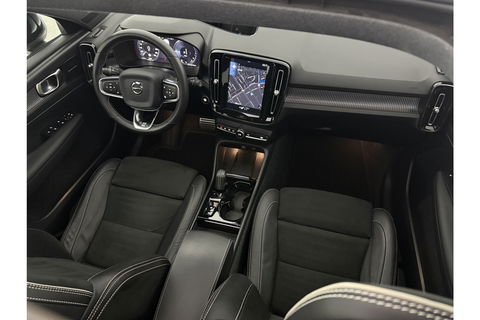 Volvo XC40 1.5 Twin Engine R-Design 262PK Pano Trekhaak LED Harman/Kardon Virtual Clima Cruise Camera Carplay PDC Navi 20"LMV