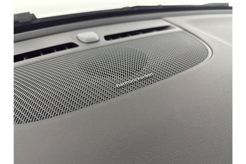 Volvo XC40 1.5 Twin Engine R-Design 262PK Pano Trekhaak LED Harman/Kardon Virtual Clima Cruise Camera Carplay PDC Navi 20"LMV