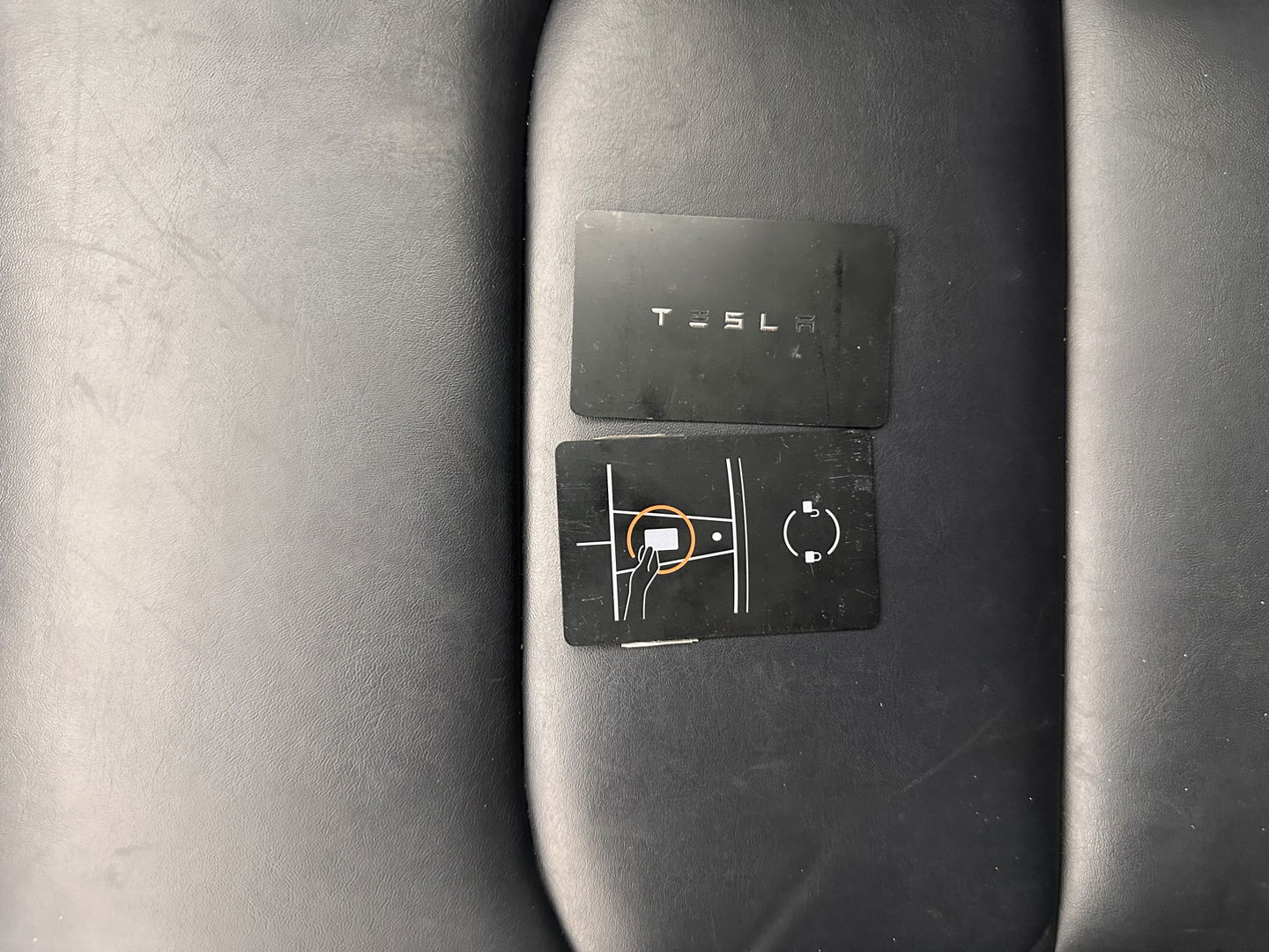 Tesla Model 3 Performance AWD 75 kWh [ 3-Fase ] (INCL-BTW) Aut. *PANO | AUTO-PILOT | NAPPA-LEATHER | KEYLESS | FULL-LED | MEMORY-PACK | SURROUND-VIEW | DAB | CARPLAY | DIGI-COCKPIT | LANE-ASSIST | COMFORT-SEATS | 20"ALU*