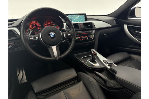BMW 3-serie 320d High Executive M-Sport 191PK Pano Leder LED 19"LMV Clima Cruise Navi PDC Stoelverw.