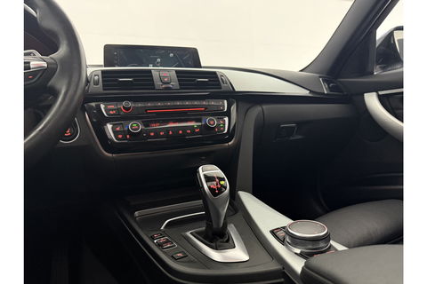 BMW 3-serie 320d High Executive M-Sport 191PK Pano Leder LED 19"LMV Clima Cruise Navi PDC Stoelverw.