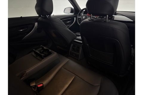 BMW 3-serie 320d High Executive M-Sport 191PK Pano Leder LED 19"LMV Clima Cruise Navi PDC Stoelverw.