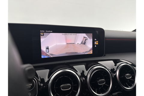 Mercedes-Benz A-Klasse 180 d AMG Pano LED Virtual Camera Carplay Clima Cruise Navi PDC 18"LMV