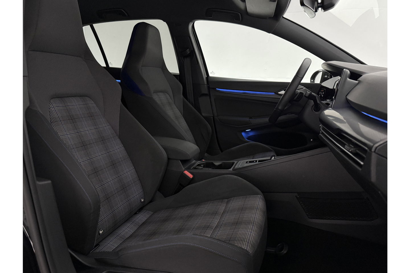 Volkswagen Golf 1.4 GTE 245PK Hybride DSG Sfeer Carplay ACC IQ-Lights LED Virtual Clima Navi 18"LMV Stoel/Stuurverwarming PDC