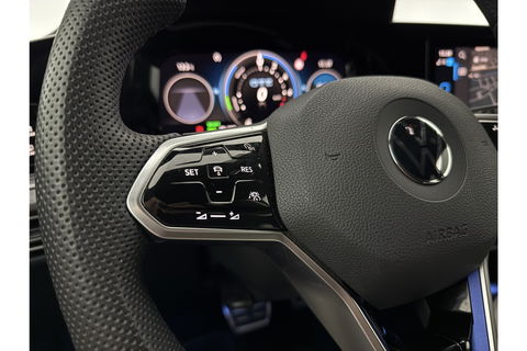 Volkswagen Golf 1.4 GTE 245PK Hybride DSG Sfeer Carplay ACC IQ-Lights LED Virtual Clima Navi 18"LMV Stoel/Stuurverwarming PDC