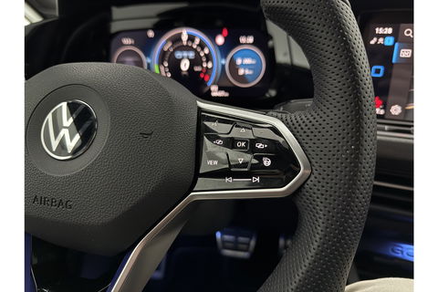 Volkswagen Golf 1.4 GTE 245PK Hybride DSG Sfeer Carplay ACC IQ-Lights LED Virtual Clima Navi 18"LMV Stoel/Stuurverwarming PDC
