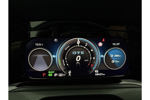 Volkswagen Golf 1.4 GTE 245PK Hybride DSG Sfeer Carplay ACC IQ-Lights LED Virtual Clima Navi 18"LMV Stoel/Stuurverwarming PDC