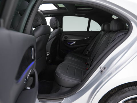 Mercedes-Benz E-Klasse 200 d Business Solution Sport AMG Aut. *PANO | FULL-LEATHER | MULTI-BEAM | WIDE-SCREEN-DIGI-COCKPIT | AMBIENT-LIGHT | SURROUND-VIEW | BLIND-SPOT | MEMORY-PACK | DAB+ | NAVI-FULLMAP | APP.CONNECT | COMFORT-SEATS | 19''ALU*