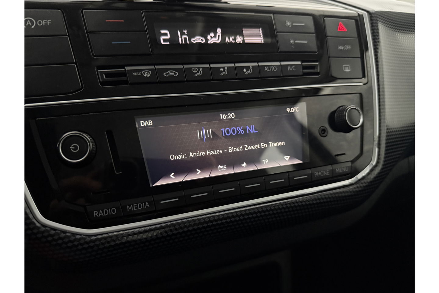 Volkswagen up! 1.0 Airco LED Camera Cruise DAB+ Bluetooth Parkeersensoren