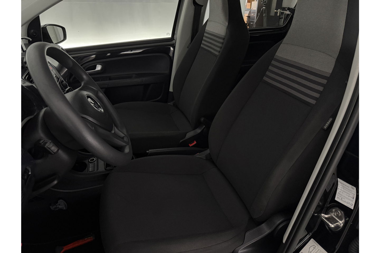 Volkswagen up! 1.0 Airco LED Camera Cruise DAB+ Bluetooth Parkeersensoren