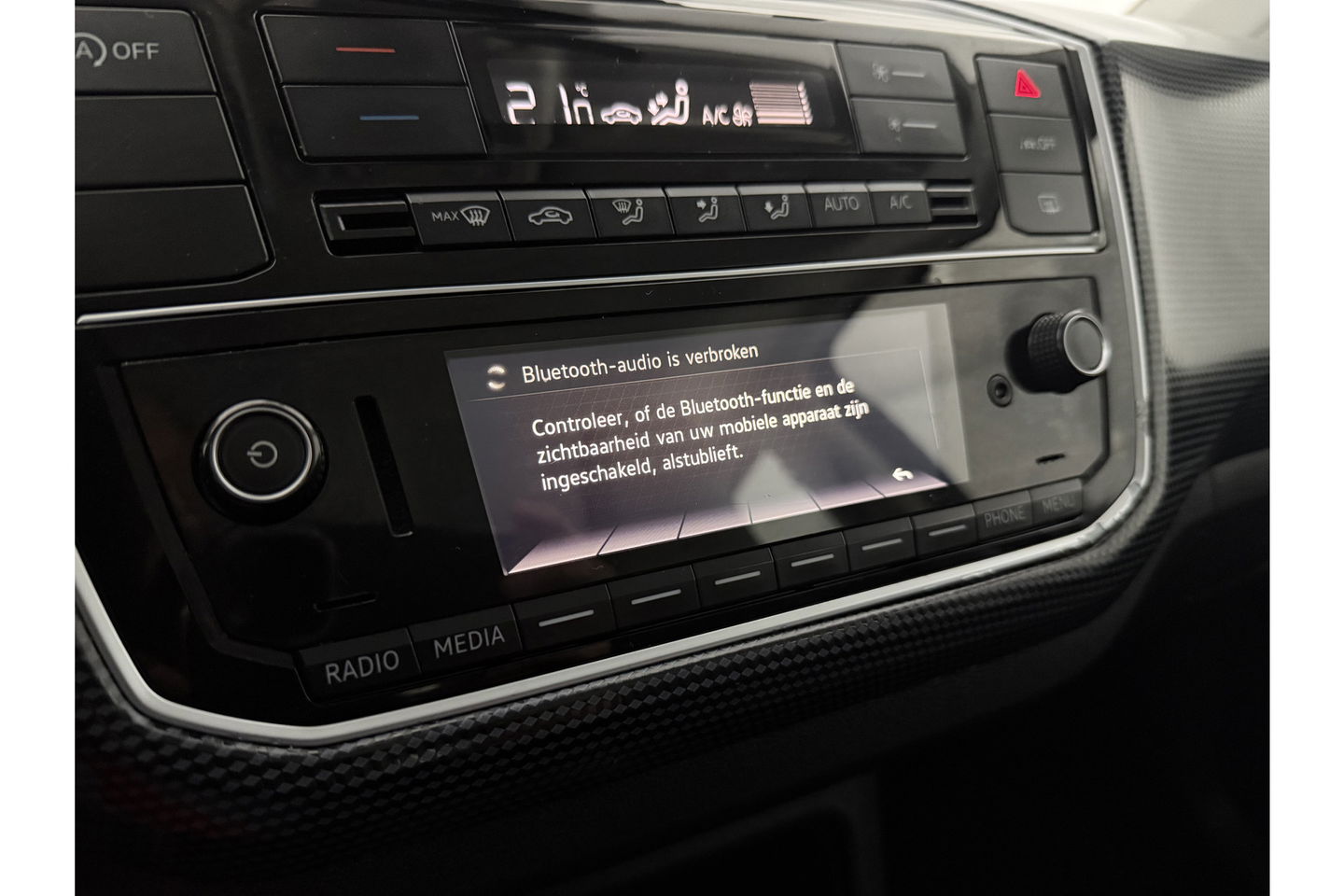 Volkswagen up! 1.0 Airco LED Camera Cruise DAB+ Bluetooth Parkeersensoren