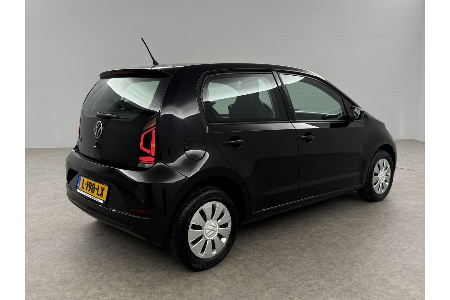 Volkswagen up! 1.0 Airco LED Camera Cruise DAB+ Bluetooth Parkeersensoren