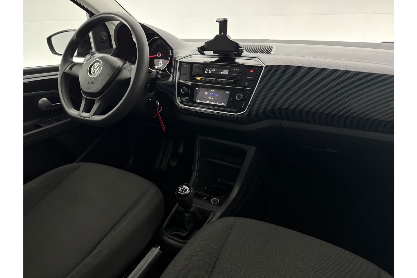 Volkswagen up! 1.0 Airco LED Camera Cruise DAB+ Bluetooth Parkeersensoren