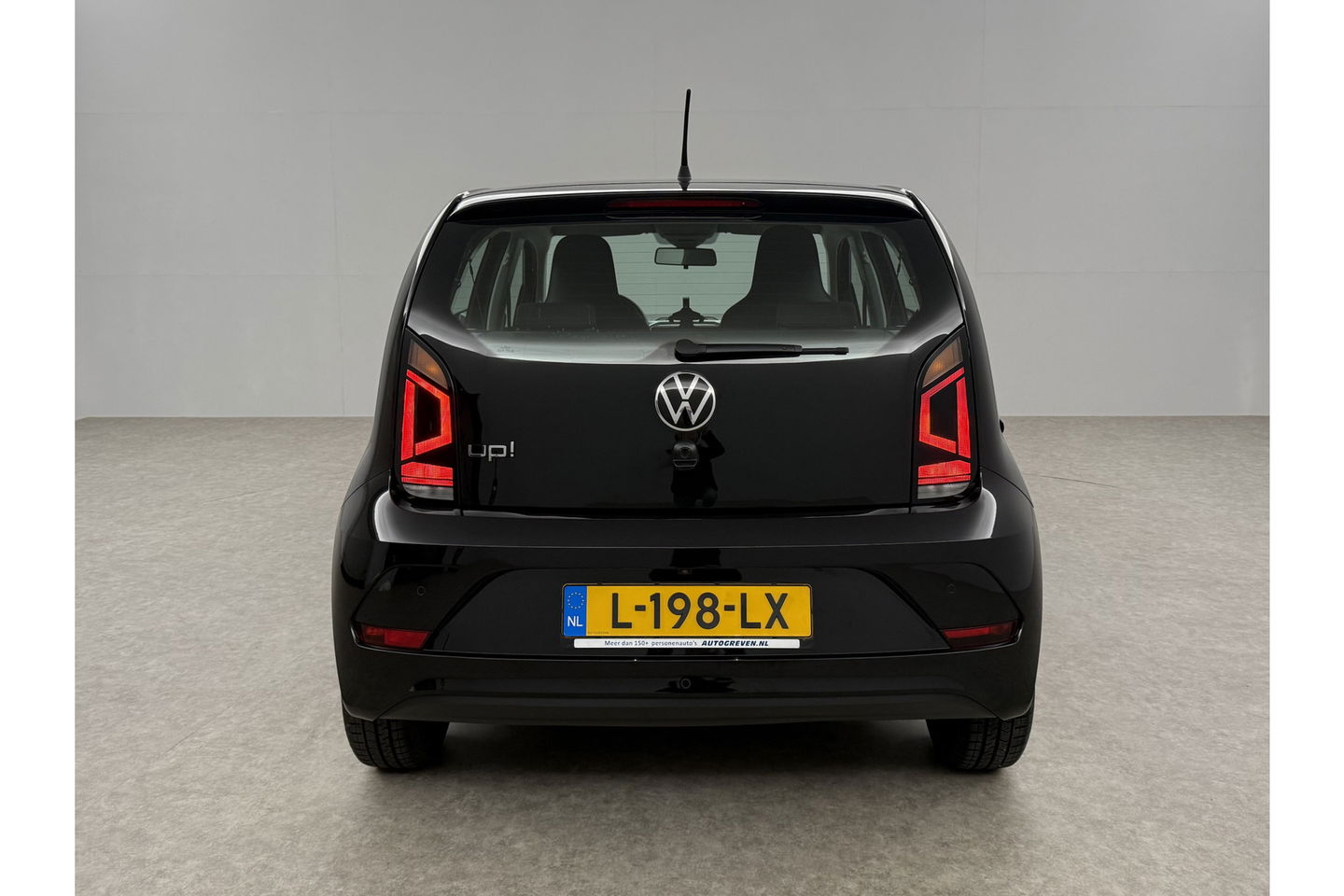 Volkswagen up! 1.0 Airco LED Camera Cruise DAB+ Bluetooth Parkeersensoren