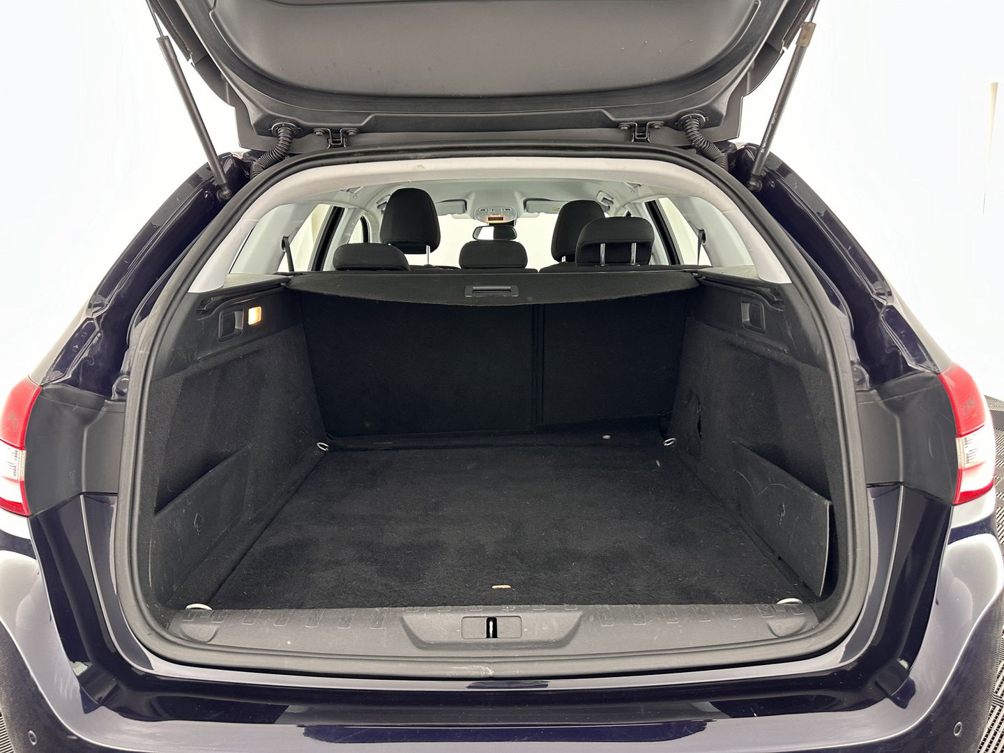 Peugeot 308 SW 1.6 BlueHDI Blue Lease Pack *NAVI-FULLMAP | COMFORT-SEATS | ECC | PDC | CRUISE | 16''ALU*