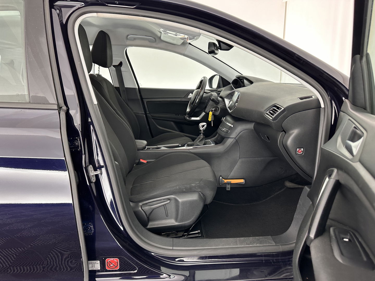 Peugeot 308 SW 1.6 BlueHDI Blue Lease Pack *NAVI-FULLMAP | COMFORT-SEATS | ECC | PDC | CRUISE | 16''ALU*