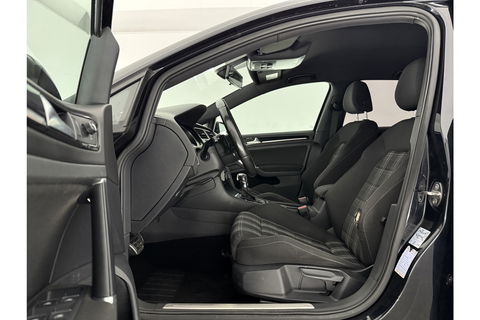 Volkswagen Golf 2.0 TDI GTD 184PK DSG Clima LED Cruise PDC 18''LMV Stoelverwarming