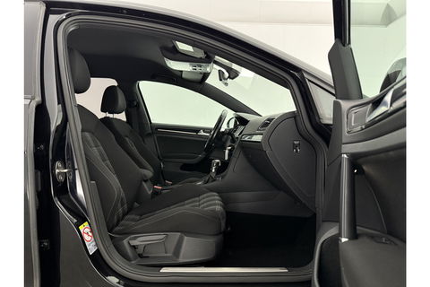 Volkswagen Golf 2.0 TDI GTD 184PK DSG Clima LED Cruise PDC 18''LMV Stoelverwarming
