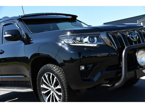 Toyota Land Cruiser 2.8 D-4D-F Professional High Black Edition Full Options, 360 camera, 5 deurs, LED, Leder, Automaat, Multimedia, Trekhaak 3500KG, uniek!