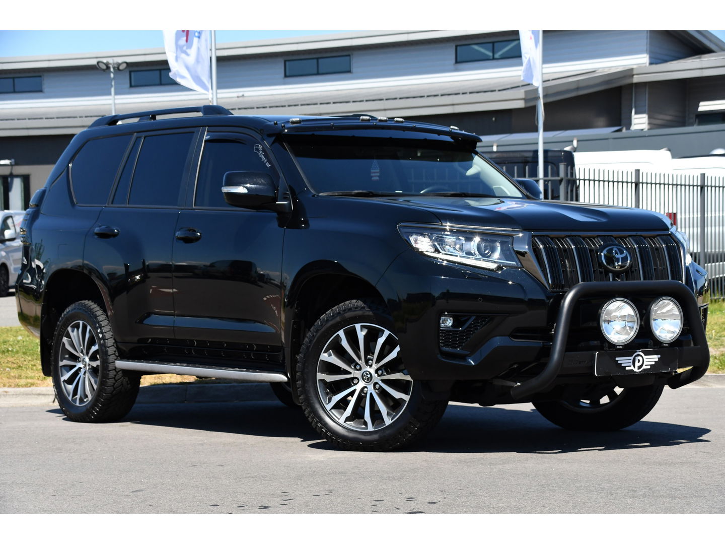 Toyota Land Cruiser 2.8 D-4D-F Professional High Black Edition Full Options, 360 camera, 5 deurs, LED, Leder, Automaat, Multimedia, Trekhaak 3500KG, uniek!