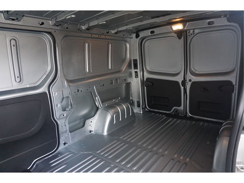 Renault Trafic 170PK L2H1 LUXE EDC AUT BPM VRIJ!! Navi, Camera, LM Velg, LED!! NR. 304