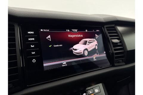 Škoda Kodiaq 1.5 TSI Sportline Business 7p. 150PK DSG Pano Virtual LED Camera Carplay Memory Trekhaak 19"LMV Clima Cruise Navi PDC