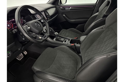 Škoda Kodiaq 1.5 TSI Sportline Business 7p. 150PK DSG Pano Virtual LED Camera Carplay Memory Trekhaak 19"LMV Clima Cruise Navi PDC