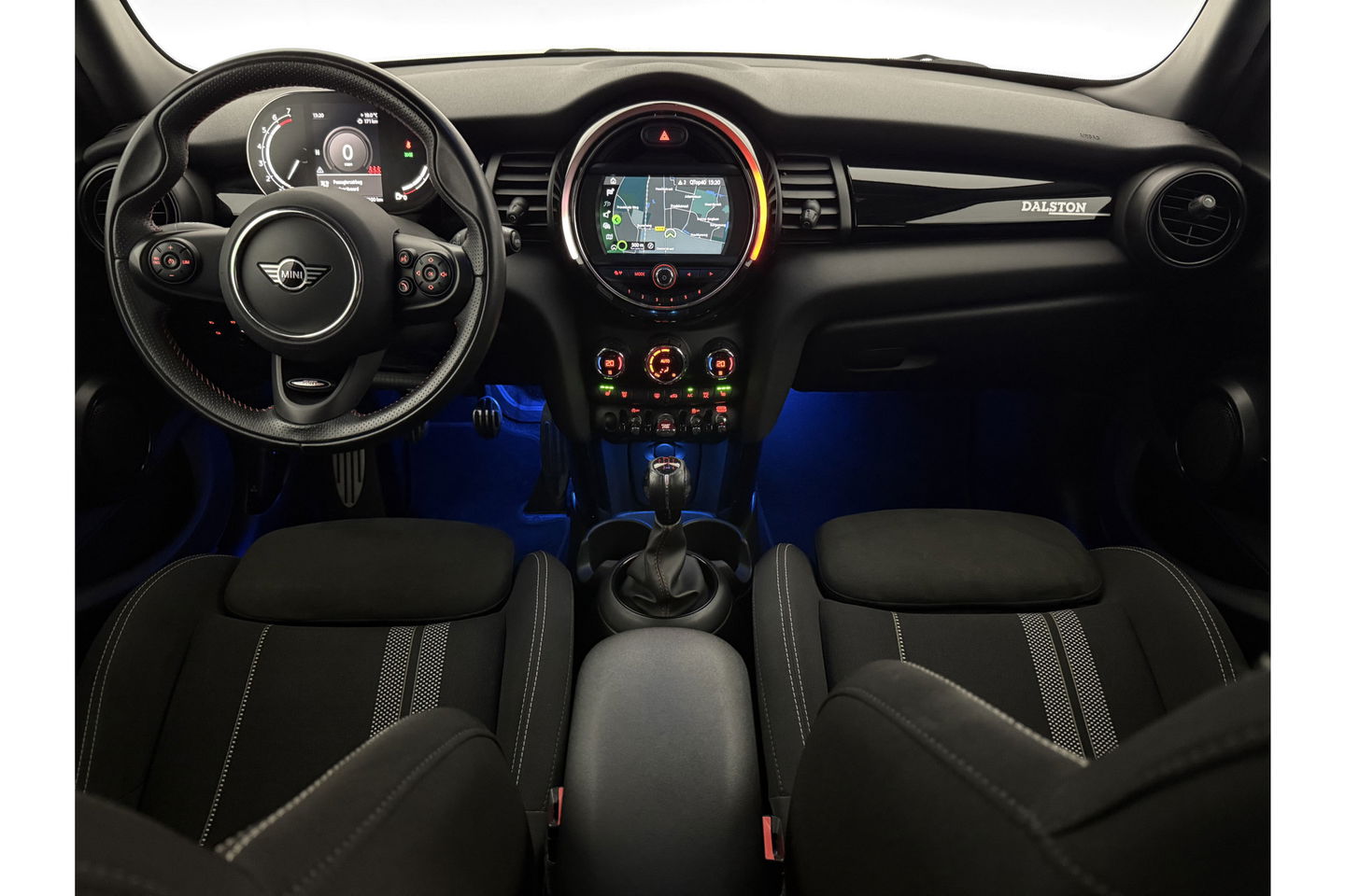 MINI Cooper 1.5 Cooper Dalston Edition LED Virtual Carplay Clima Cruise Navi Parelmoer PDC 17"LMV