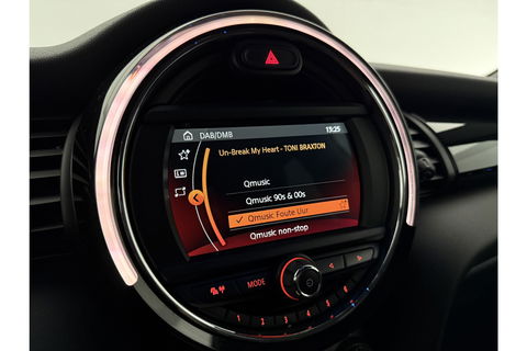 MINI Cooper 1.5 Cooper Dalston Edition LED Virtual Carplay Clima Cruise Navi Parelmoer PDC 17"LMV
